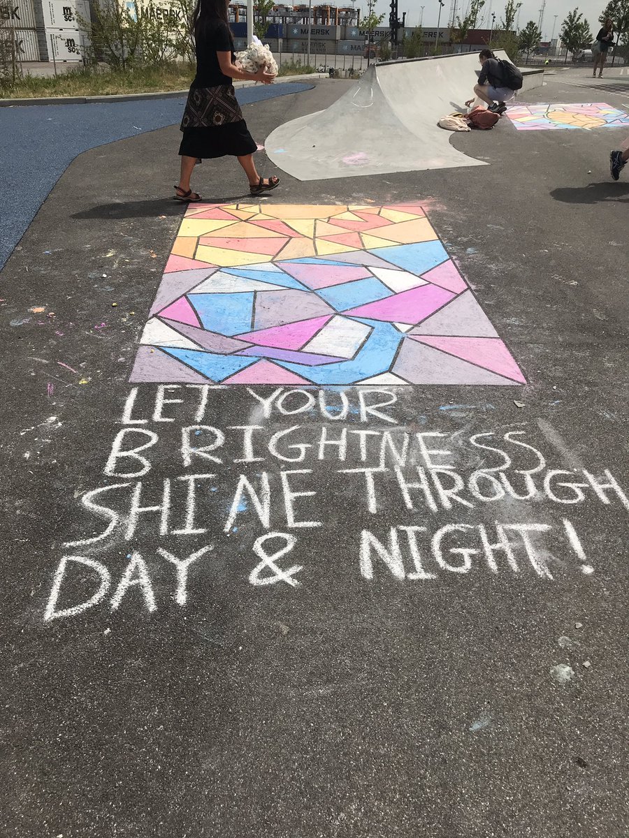 CISdkSoMe's tweet photo. Today our @CISDK middle school students used chalk to depict in colour (and amazing grid art!) quotes and issues that they think about - later the grade fives tried their hand at drawing one during lunch time #cisdk #wearecis #currentissues #speakthroughart https://t.co/Jw6LKO79VF