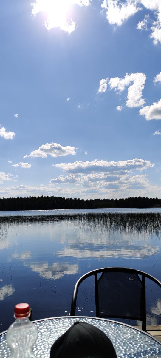 Fools_Tensta's tweet image. Have a good summer everyone, remember to drink beer and eat ice-cream, winter is coming.