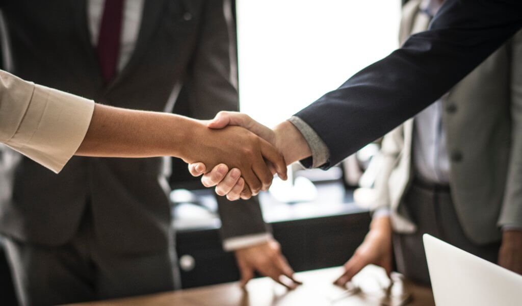 #syndic #logement #startup #innovation Pour accélérer la transformation digitale dans les sociétés adhérentes à l <a href="/unis_immo/">UNIS</a> IDF, celle ci signe un partenariat avec <a href="/ChouetteCopro/">ChouetteCopro</a> &gt;&gt;&gt; bit.ly/2UOtx2N