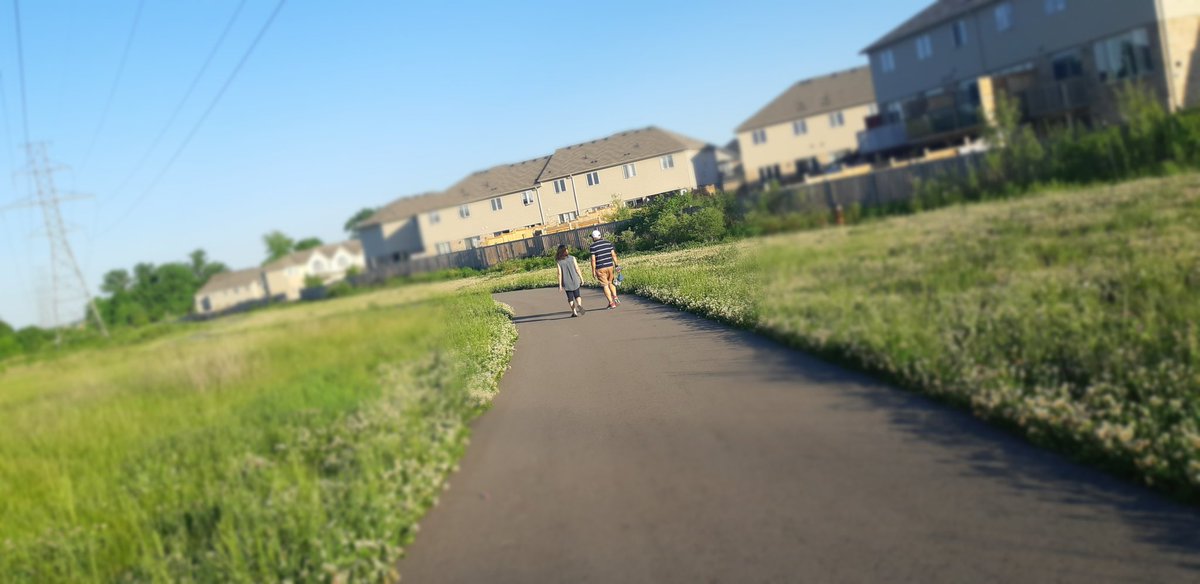 jackysous's tweet photo. A walk on the trail 
#kitchener_ontario
Taken by my 10 years old https://t.co/iJNPLdyQ2T