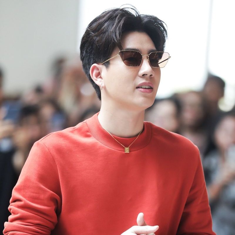 Adulkittiporn Family in RED—  #offjumpol  #gunatthaphan  #winmetawin  #chimonwachirawit