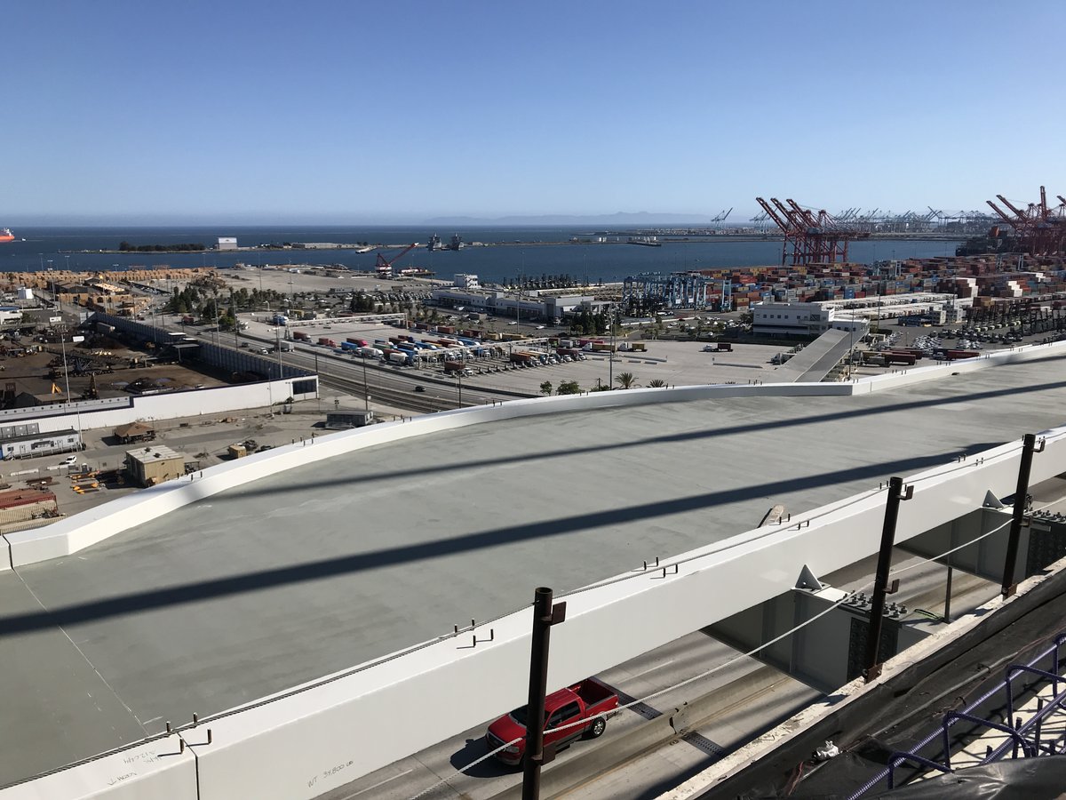 Reaching as high as 205 feet in the air at its apex, the future Mark Bixby Memorial Bicycle Pedestrian Path will offer spectacular views of Long Beach, the port complex, oceanfront, and Catalina Island. The path will offer three observation areas along the main span.