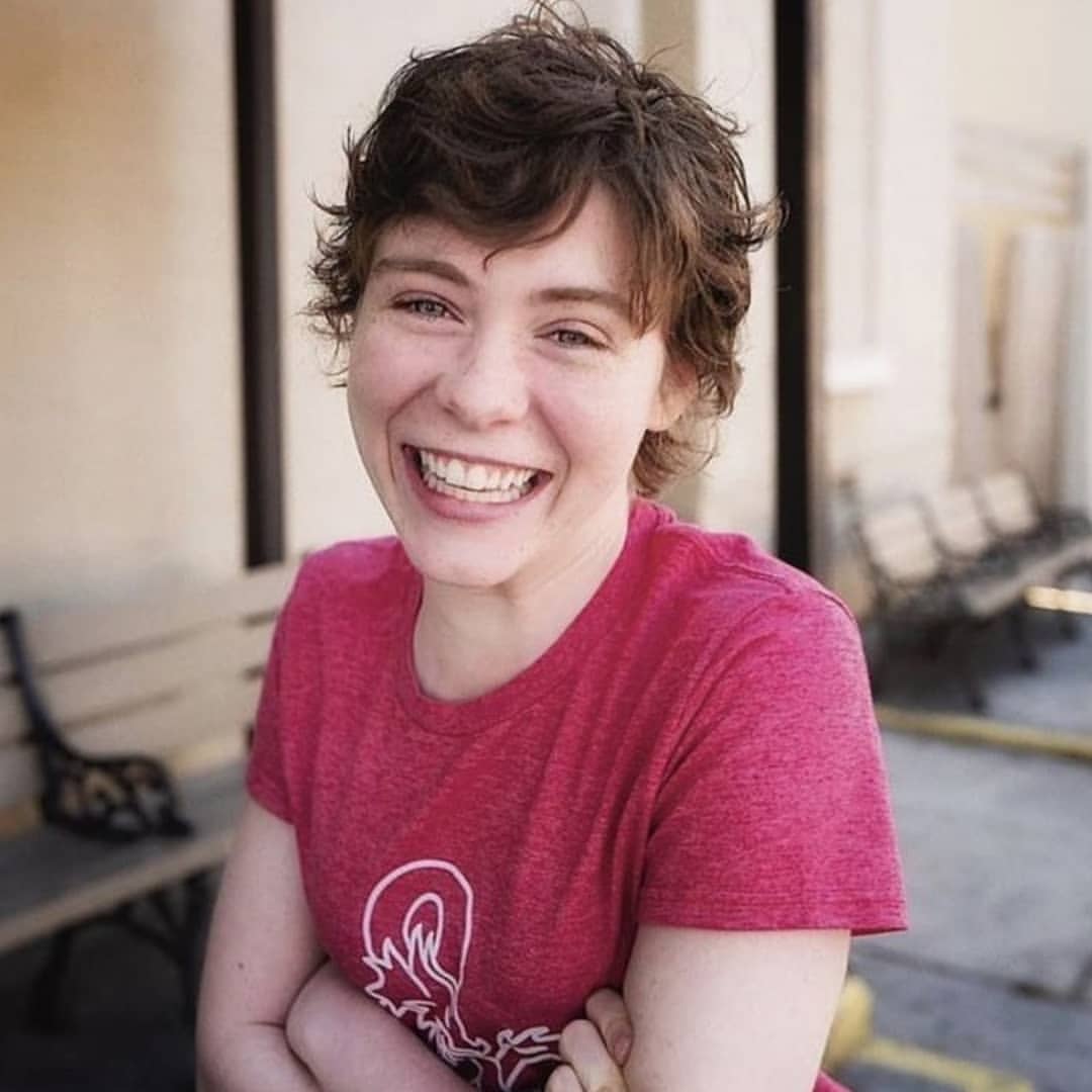 tweetrandomhp's tweet photo. cómo pueden inventar cosas de esta reina, este ángel si es la persona más buena que existe
stan Sophia lillis https://t.co/RUbIjYKgjN