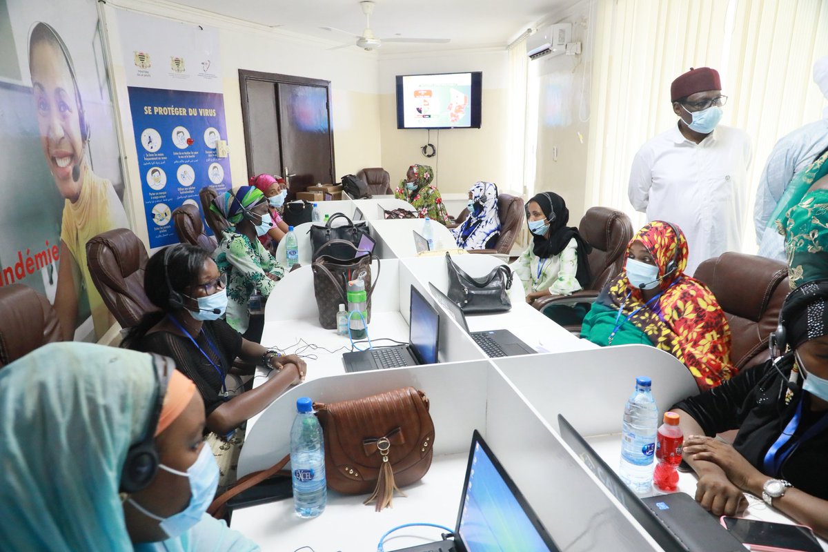 ArcepTchad's tweet photo. L'Arcep a reçu la visite d'une délégation composée de 3 membres du gouvernement.

Après une présentation sur le Call Center 1️⃣3️⃣1️⃣3️⃣ qui enregistre depuis son lancement, plus de 1️⃣5️⃣0️⃣ 0️⃣0️⃣0️⃣ appels mensuel, la nouvelle solution de gestion des appels a été présentée #Tchad #Adjib https://t.co/Gte3hopEOf