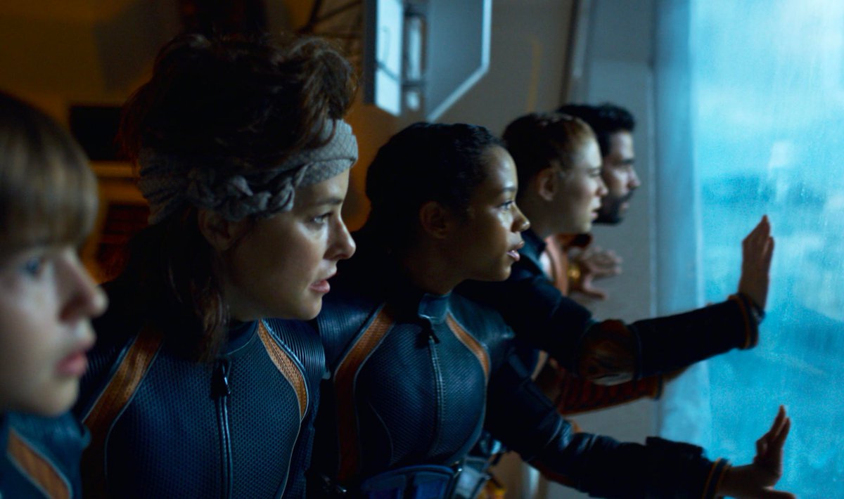 cookeoptics's tweet photo. DOP Sam McCurdy BSC @boardboy535 BSC @bscine chose Cooke 5/i lenses to shoot the second season of Lost In Space #lostinspace, the popular @Netflix sci-fi TV show on RED Monstro. Hire: @keslowcamera
 
Denise Williams reports for #CookeOpticsNews https://t.co/A5R7ZzngqY https://t.co/4DPgpr4FW5