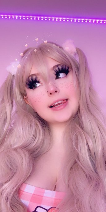 New room same hentai posters *cough - buy me more - cough* https://t.co/qnhEs7M6NV