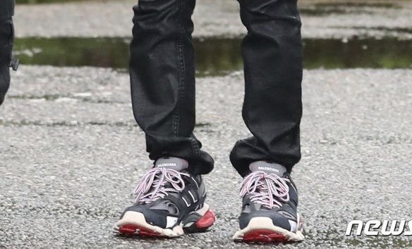 yoongi’s taste in shoes — a thread