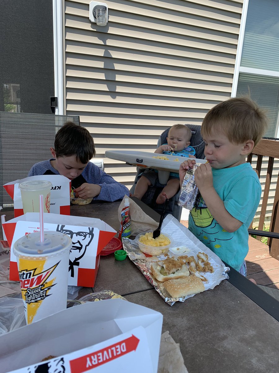 This #TakeoutTuesday we’re enjoying some <a href="/kfc/">KFC</a> chicken in addition to the sunshine. I’m glad to support <a href="/ksmcpa/">KSM (Katz, Sapper & Miller)</a> restaurant clients and a local food bank. AND I don’t have to cook!