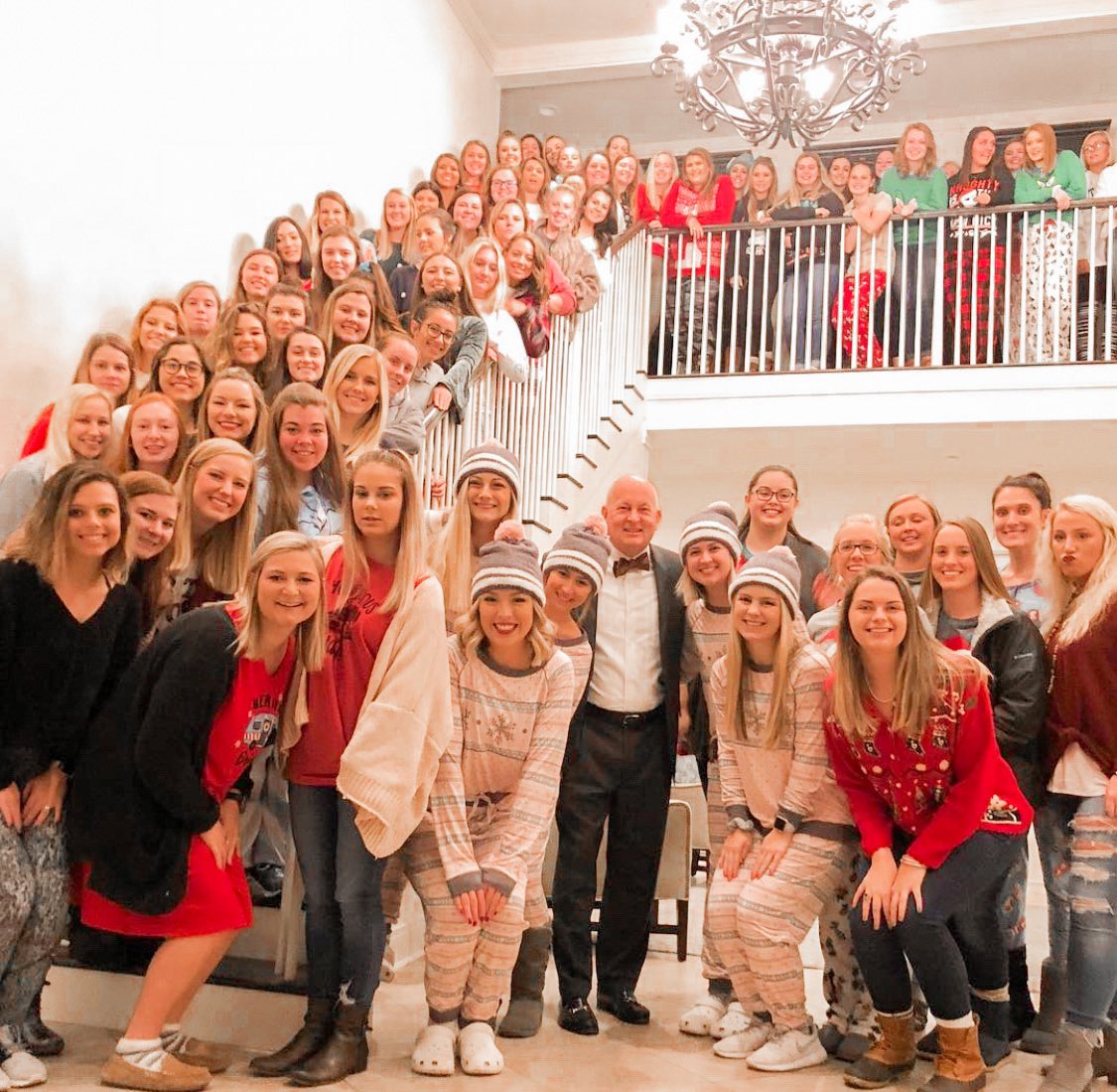 Happy Birthday @KC4UTM Delta Mu loves you and we are so thankful for all you do for UTM!! Wishing you the happiest of days🤍