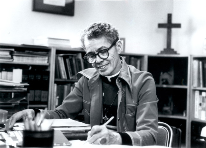 Do you know who came up w the legal theory that discrimination "on the basis of sex" is prohibited under the Constitution & helped get "sex" into Title VII?Pioneering Black activist, lawyer & priest— Pauli Murray— who has posthumously been identified by many as transgender.