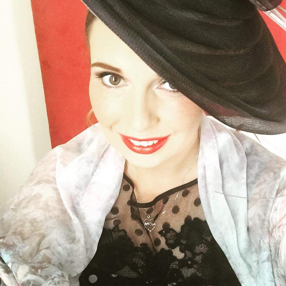 85Eclair's tweet image. Wish I was in my most favourite place today ❤️
#royalascot #RoyalAscot2020 @itvracing @Ascot