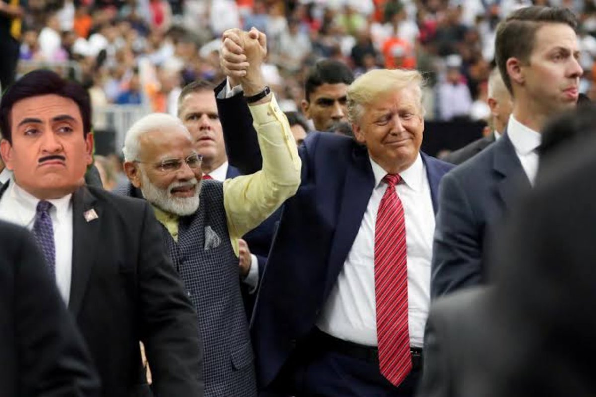 jethalal at unusual places : a thread