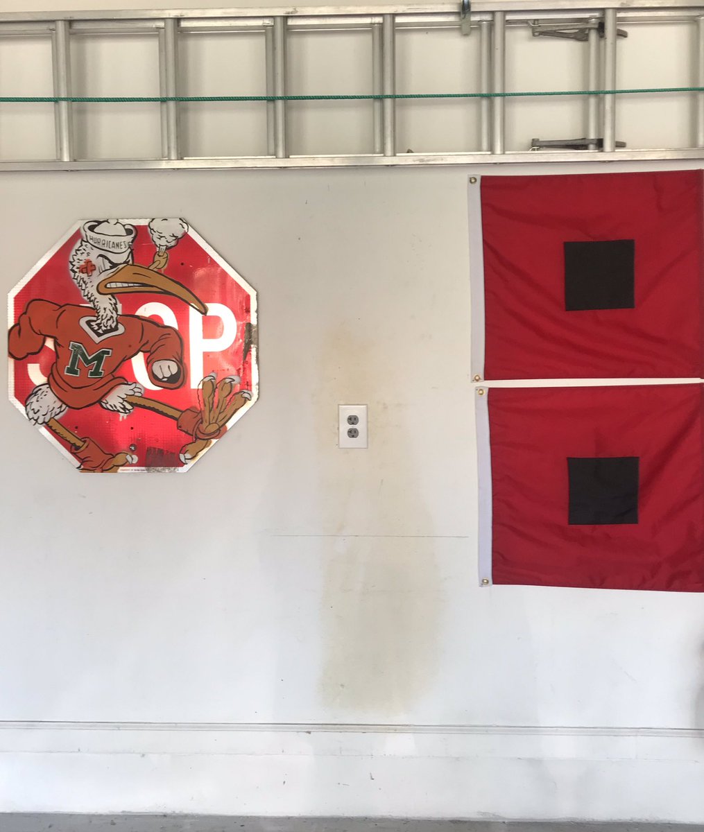 TriniMikes's tweet photo. @_beaubradbury I see you hanging on my garage wall.  Great work Beau! https://t.co/ASw51oM4zi