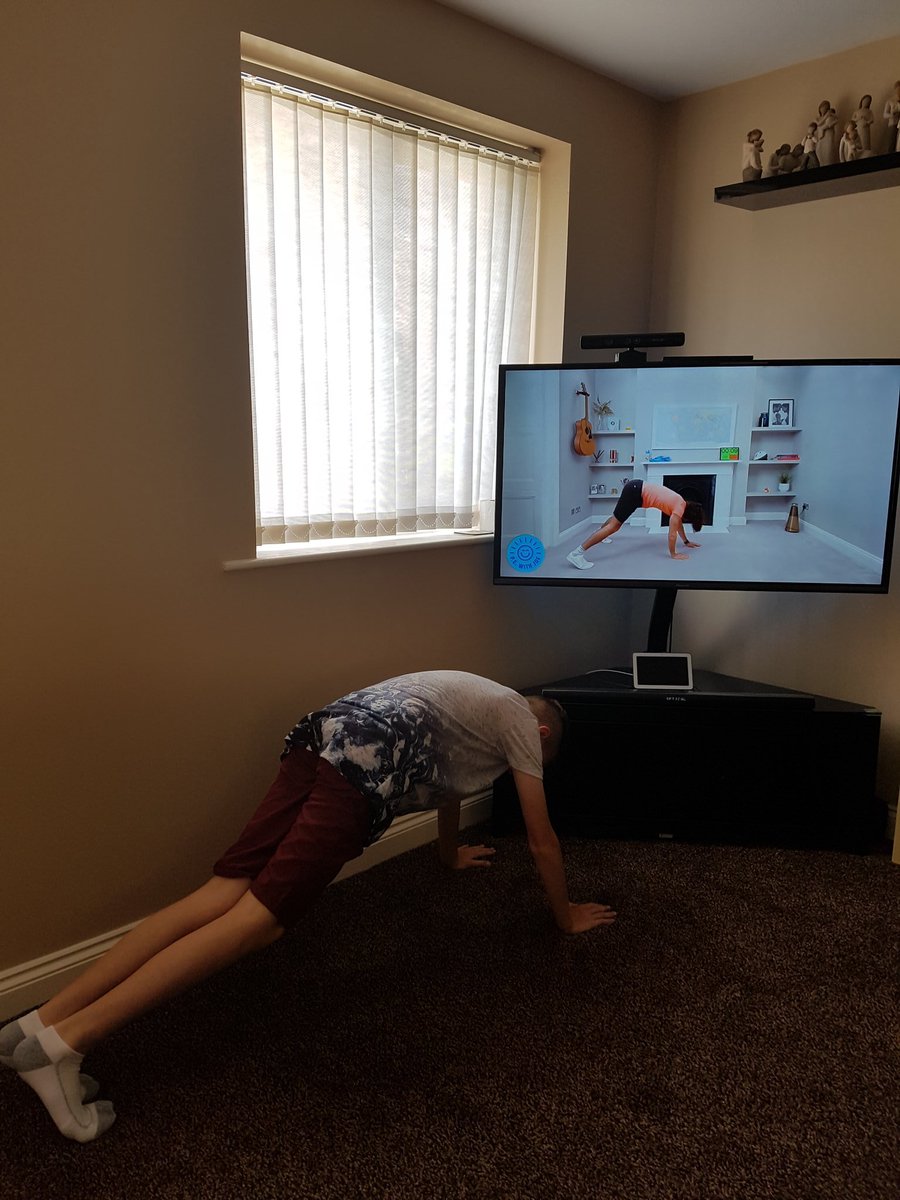 b_joelo's tweet photo. @SelbyHighPE Tuesday's workout done! https://t.co/pOZyN1fNLG