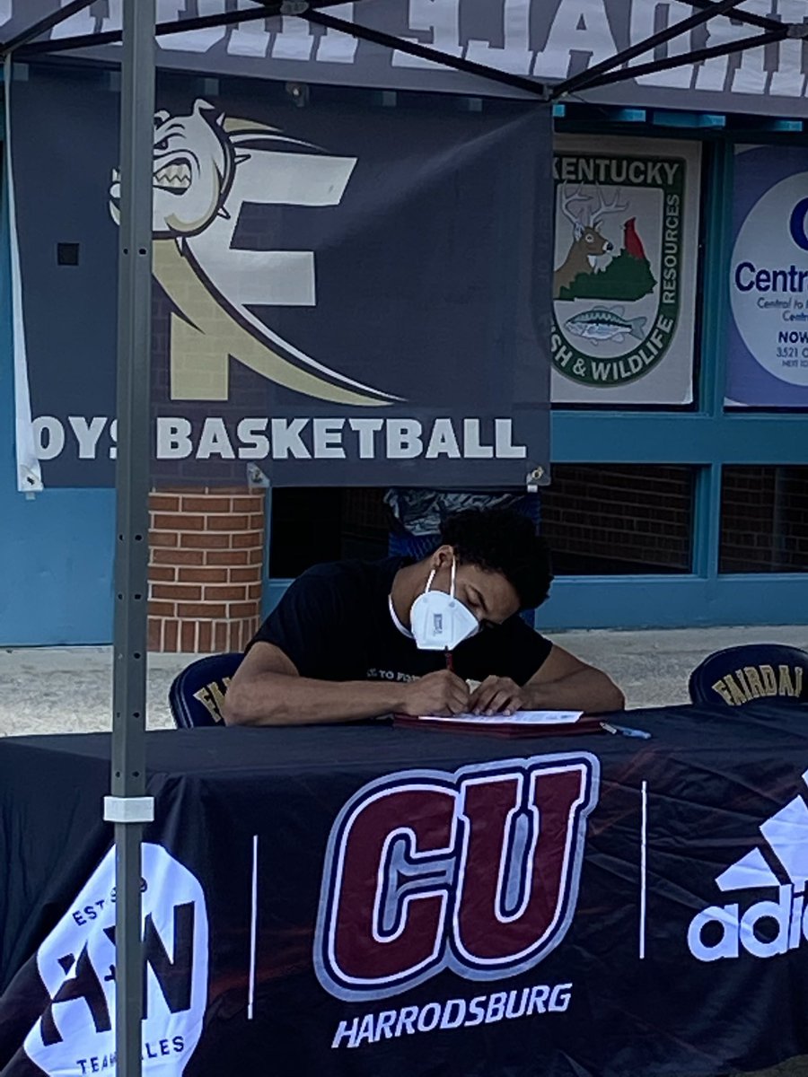 Fairdale Basketball (@fhsbasketball11) on Twitter photo Proud of you!
#Fairdale4Life
<a href="/wardcharlie673/">Charles Ward</a>
<a href="/Coach_ACSparrow/">Austin Clay Sparrow</a>
<a href="/CUHMBB/">Campbellsville Harrodsburg MBB</a> Proud of you!
#Fairdale4Life
<a href="/wardcharlie673/">Charles Ward</a>
<a href="/Coach_ACSparrow/">Austin Clay Sparrow</a>
<a href="/CUHMBB/">Campbellsville Harrodsburg MBB</a>