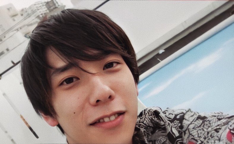    Happy   Birthday!
Kazunari Ninomiya        