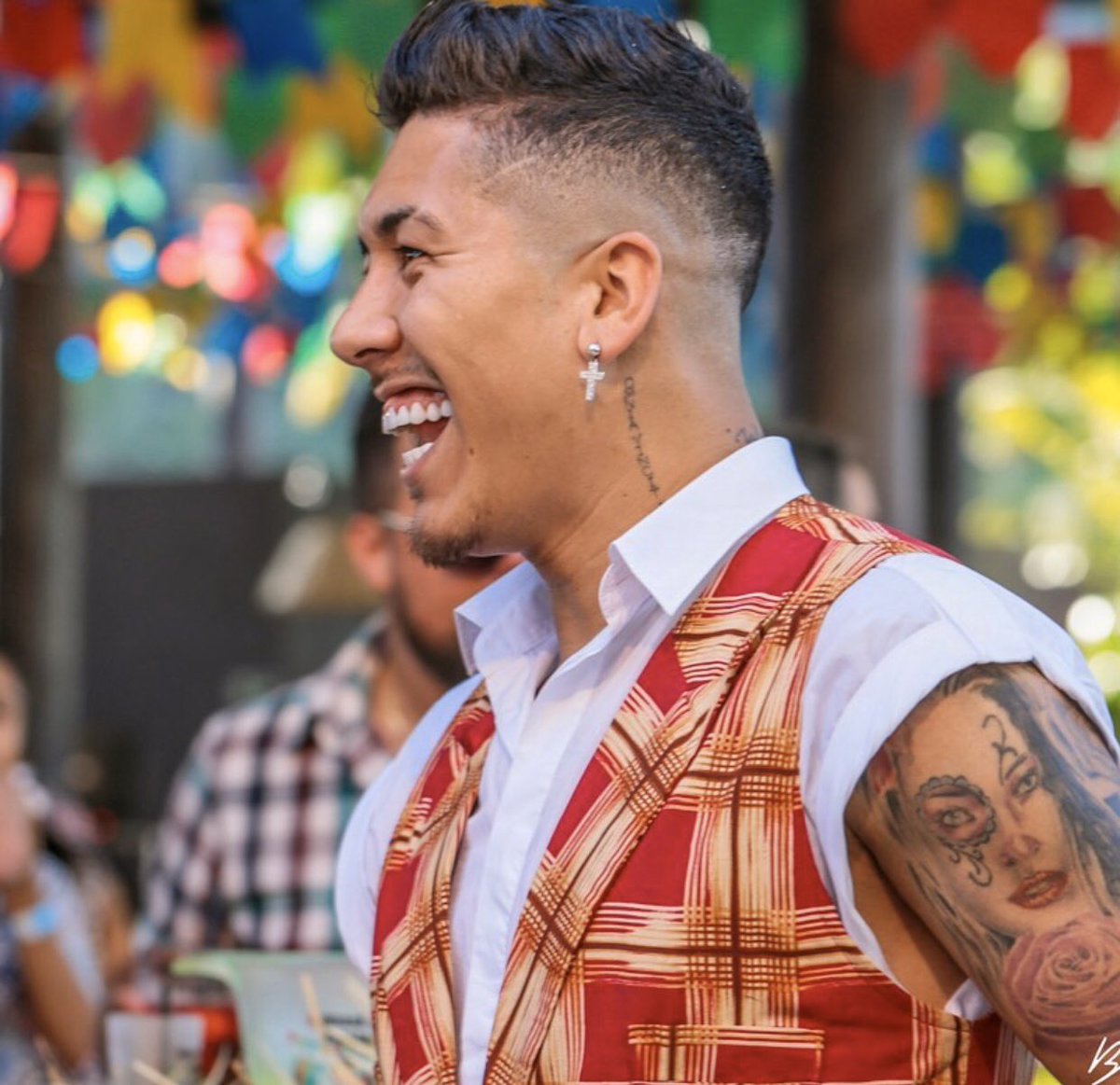 Bobby Firmino as brands of beer: A THREAD  #footballtwitter