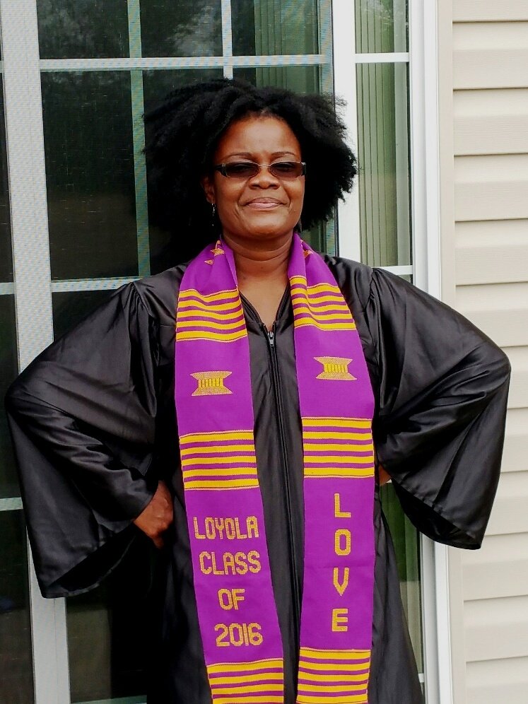 What is Kente Stole?Kente Stole is adapted from african tradition in Ghana. Kente academic stoles are often used by African Americans as a symbol of ethnic pride.