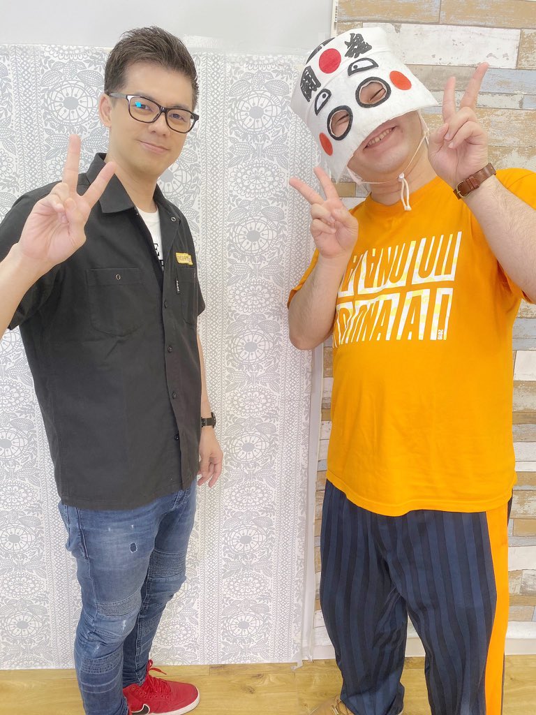 いい大人達 ゲーム実況者 Au Pay マーケット生放送 お疲れ様でした ドグマさんと楽しくさん配信できました ありがとうございます 今回のシフォンケーキもふわっふわで美味しかったー オススメです タイチョー ドグマ風見 いい大人達