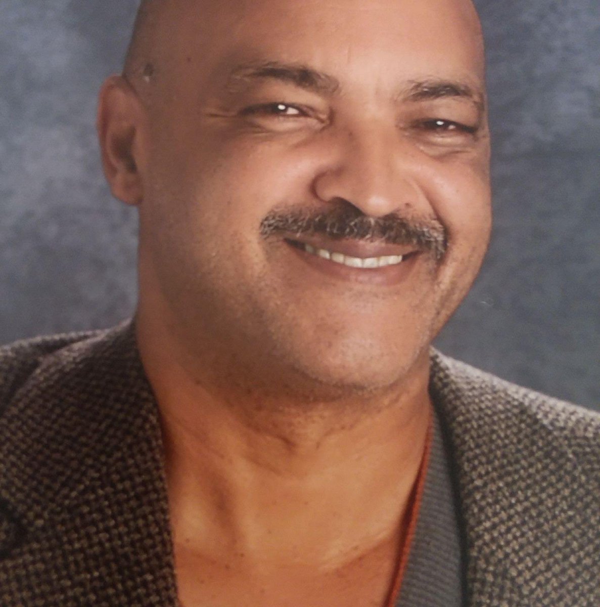 RamsXC_CMS's tweet photo. Mr. Goldston, my coworker and friend from SERMS, you will be missed. Fly high, friend. ❤️ https://t.co/I8dhd6DSod