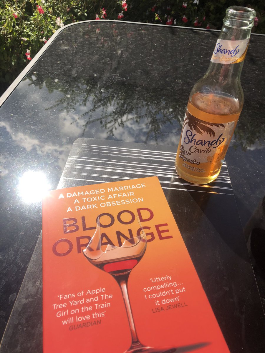 Sat in the garden reading my book listening to the kids a few doors down laughing and splashing about in there paddling pool, this weather makes a big difference for them stuck at home ☀️🦋🌸
#BloodOrange #HarrietTyce #Lockdown #Reading #Sunshine