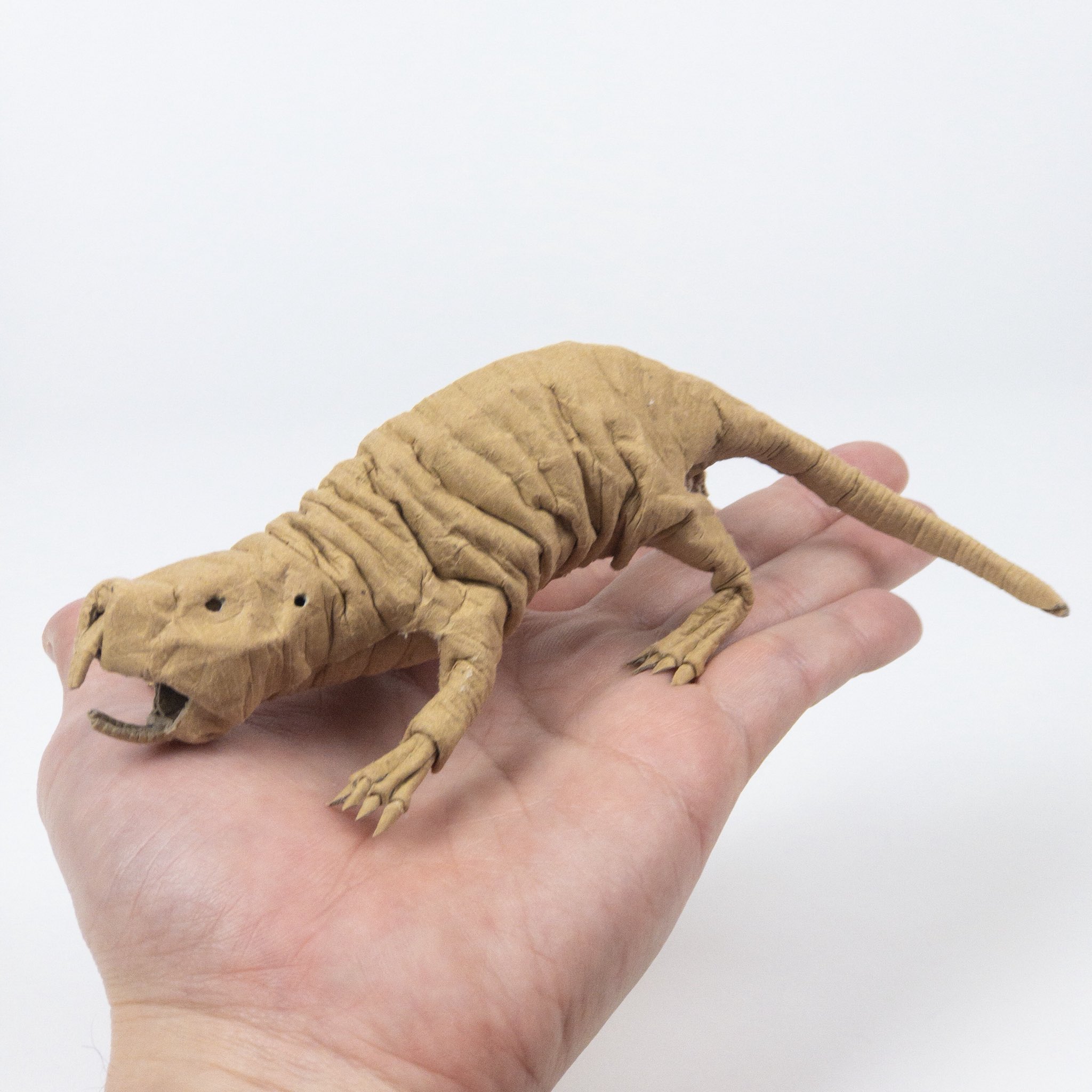 オダカマサキ オドンガー大佐 みんなの動物の輪 ダンボールで動物を作ってます ダンボールアート ダンボール工作 もうすぐ作品集 メイキングブックが出版されます T Co 4lfkskn4uq Twitter