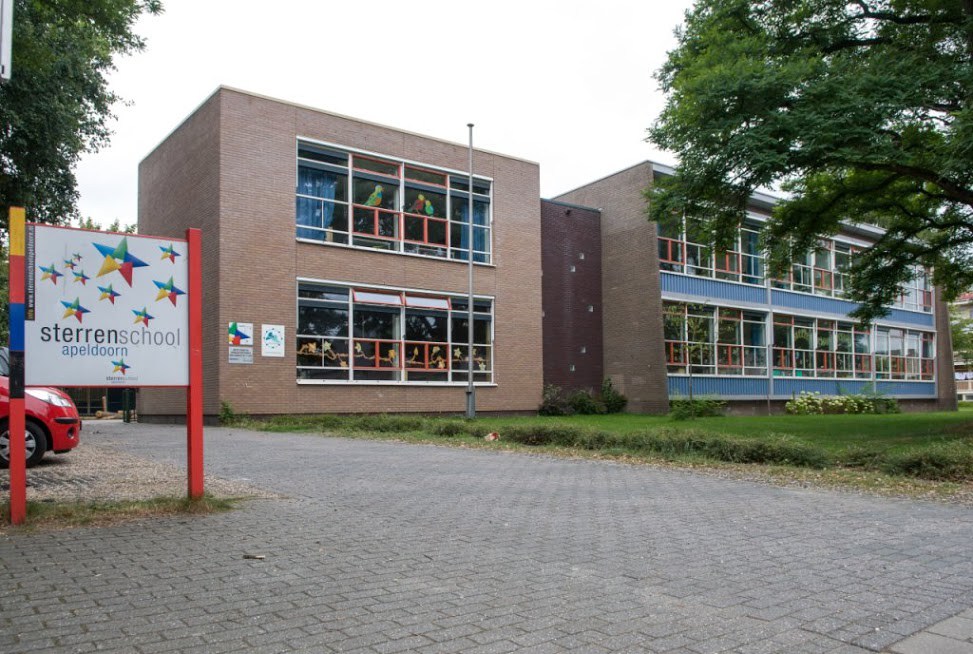 Ruimte in Onderwijstijd! Onze basisscholen <a href="/SterrenschoolA/">SterrenschoolA'doorn</a> en <a href="/DeVliegenier/">DeVliegenier</a> mogen onderwijstijd flexibel blijven inrichten. Zij werken intensief samen met @doomijn bit.ly/2N11l8z

#ruimteinonderwijstijd #flexibeleonderwijstijden #Apeldoorn #basisschool #kinderopvang