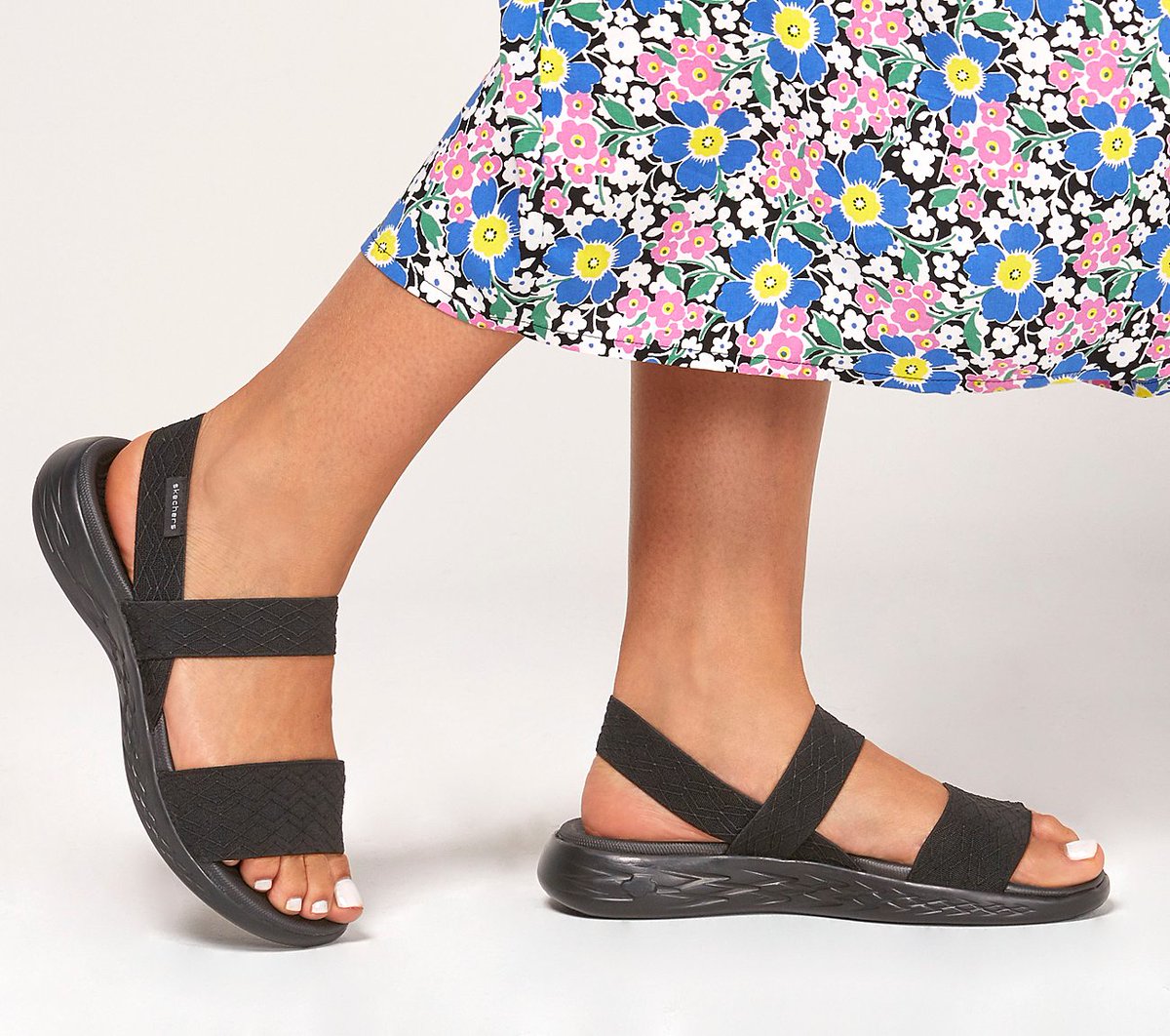 srbalon1's tweet photo. Skechers On-The-Go 600. La sandalia cómoda y con estilo! 
En negro https://t.co/87BYQu535W
y de colores https://t.co/Xnnqi9bsww

#frescocomodoyconclase #skechers https://t.co/fPCPI2Nm1Z