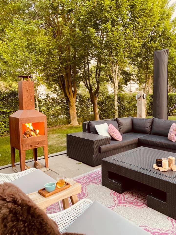 We hebben onze terrassen aangepast aan een nieuwe sfeer met nog meer ruimte.