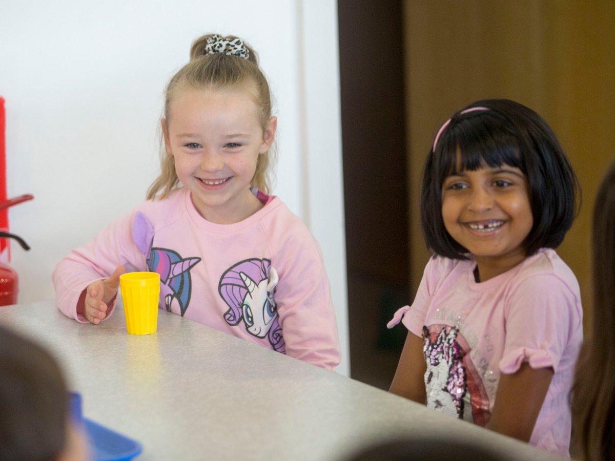 bignoisescot's tweet photo. We're missing seeing these #BigNoise smiles in person, but online lessons with the young people are definitely putting smiles on our faces at the moment😁

📸: @Jeffholmes24

#NeverMoreNeeded #BigNoiseAtHome #OnlineLessons https://t.co/wLjVdWzfOx