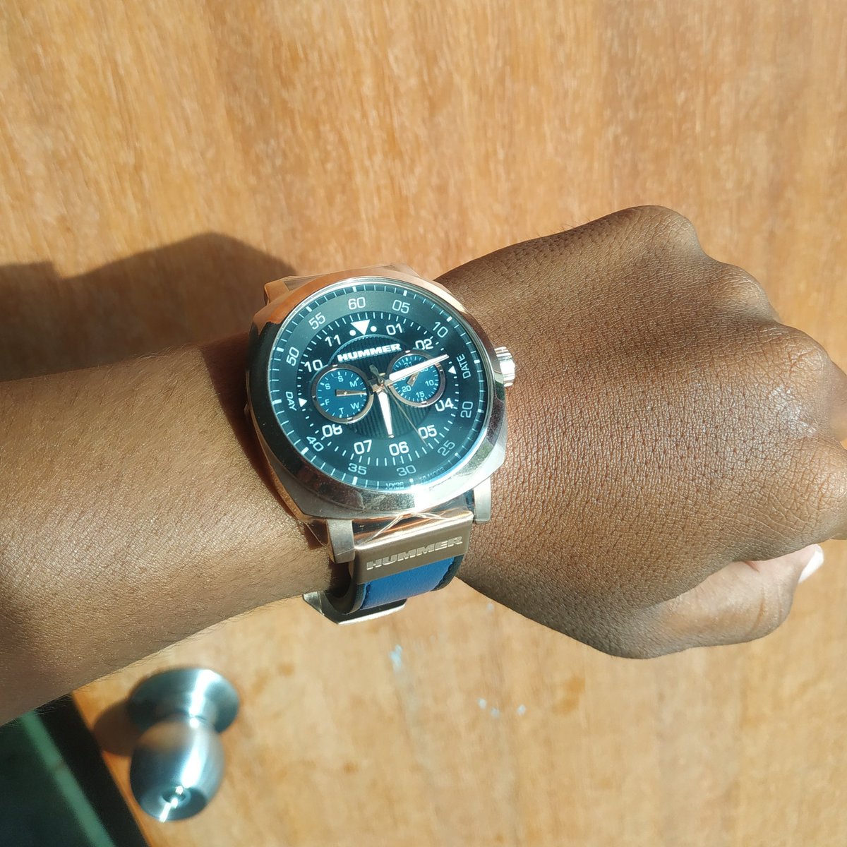 mohdfitriarris's tweet image. Hari² kerja, Penghargaan Buat Diri,
Berkenan yg ini Sambar Terusss
#hummerwatchmy #solartimemy