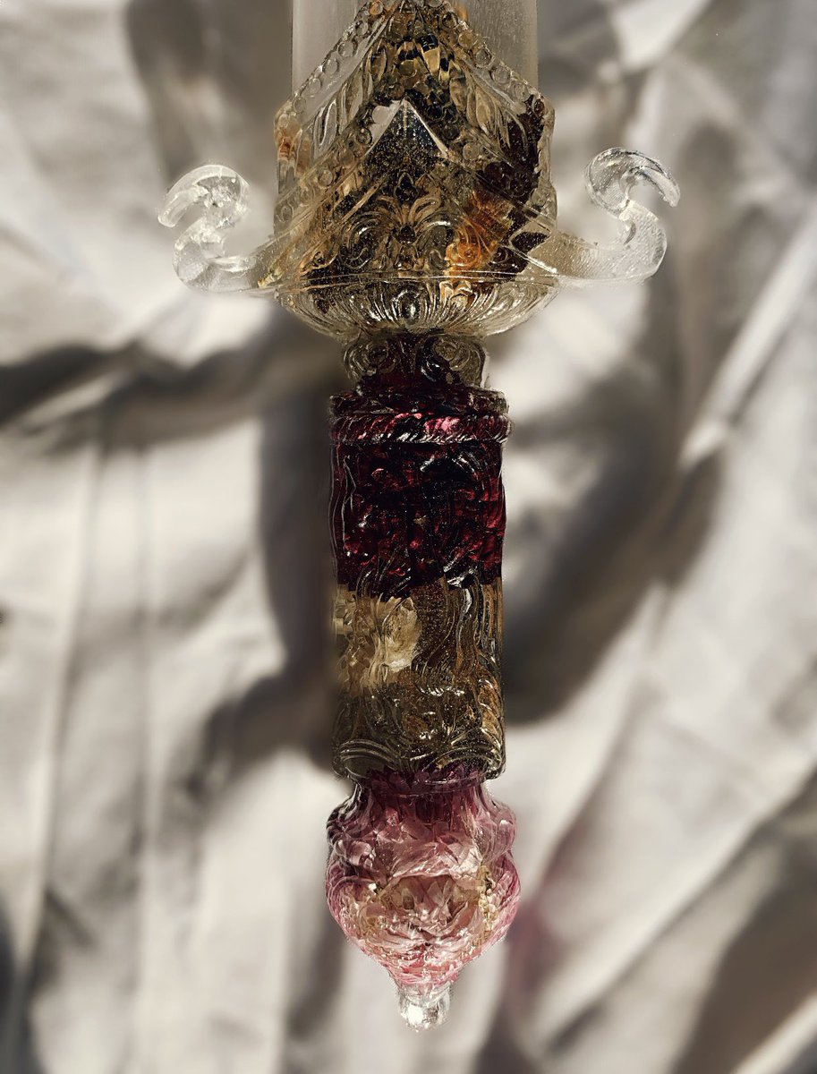 flosplaneta's tweet photo. medieval dagger giveaway 🗡 

to enter:
-follow me
-rt&amp;like this

extra entries: tag a friend 
ends (6/26) https://t.co/2sDHmTDoJn
