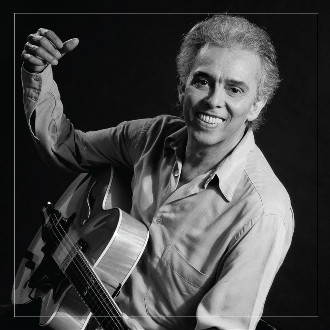 Muy Feliz Cumple #Jairo!!!! ✨

Reconocido como una de las más grandes voces de nuestra cultura por  Mercedes Sosa, Atahualpa Yupanqui y Astor Piazzolla, elogiado por el gran Charles Aznavour,  Jairo es un grande entre los grandes! 🎶

#Efemerides #Musicos 🇦🇷