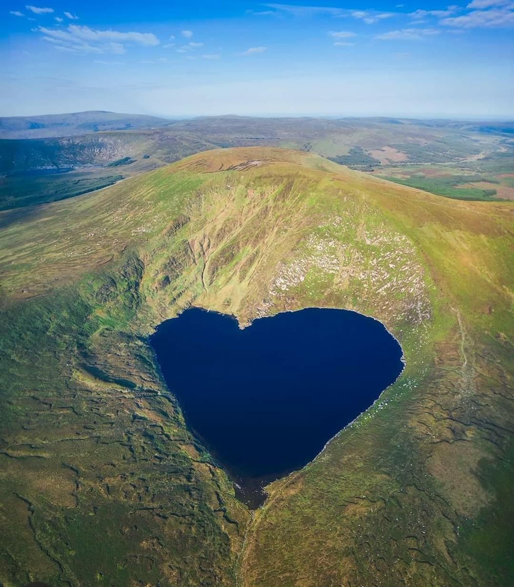 This is Lough Ouler, Co Wicklow. Like the rest of Ireland, it's waiting to welcome you. #FillYourHeartWithIreland #WhenWeTravelAgain 📷by Brian Fox Photography.