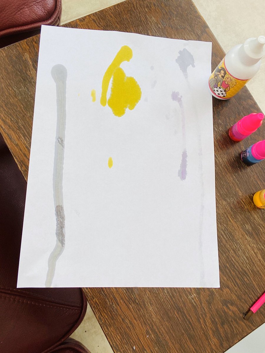 Akshayaa3387's tweet photo. @longmoorcps D experimenting and learning about viscosity of different liquids. We tried running different type of liquids down a piece of paper to see how far the liquids can go. https://t.co/EBBRtfXNS7