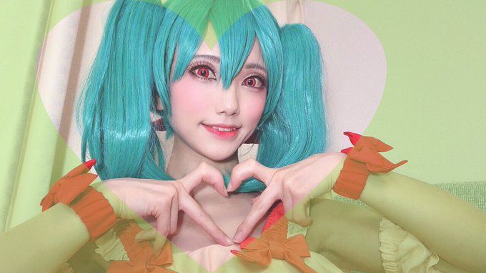 Twitterのコスプレ画像31