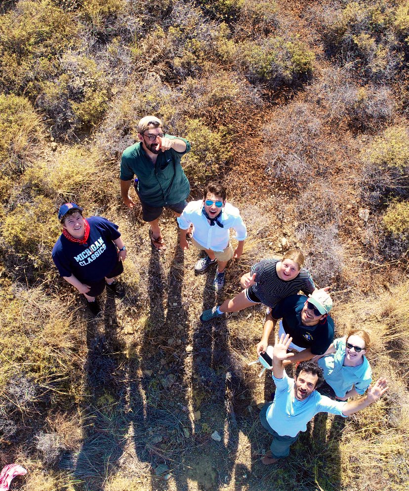 A thread on the Small Cycladic Islands Project (SCIP) is a great opportunity to tell you about a fascinating collaboration between  @NorwInst,  @CarletonCollege, & the Greek Ministry of Culture, but also to review archaeological survey: it’s not always about digging! ~el 3/13