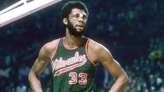 Brian Winters was one of the three players (Junior Bridgeman and Dave  Meyers) involved in the Kareem Abdul- Jabber trade in …