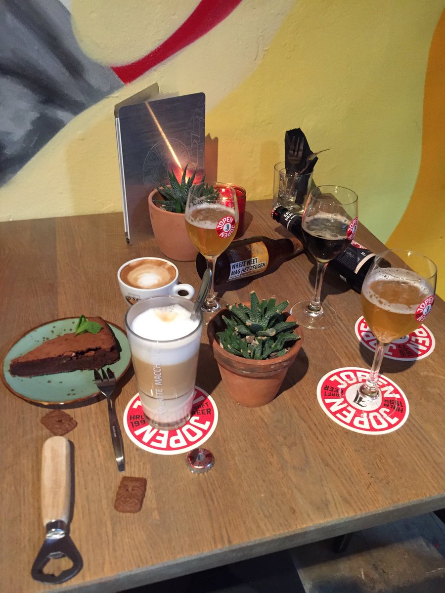 AdRovers1's tweet photo. Bier of koffie!!! Bij Jopen in Haarlem. https://t.co/7Le4XdbkD3