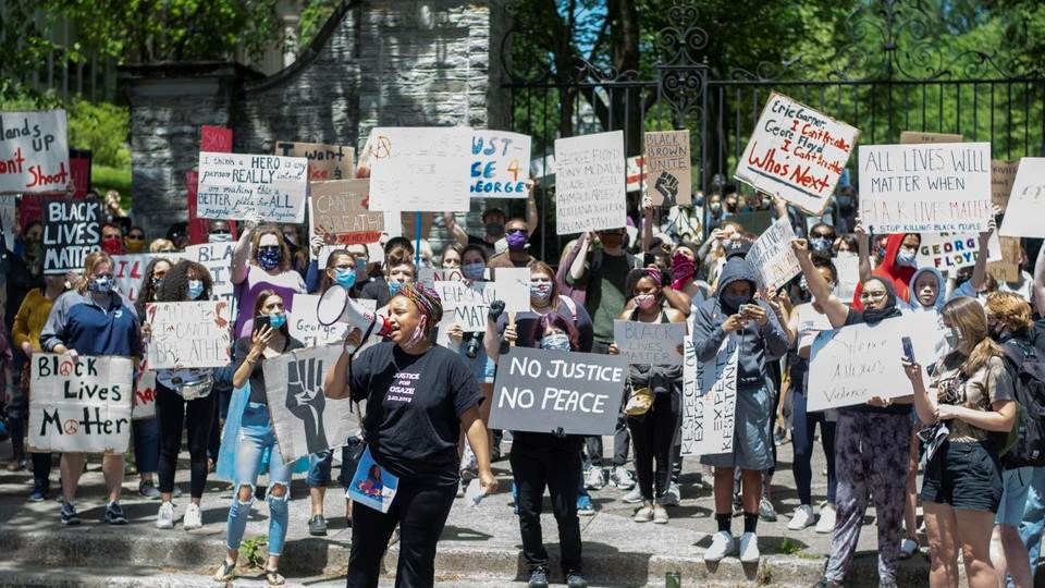 Making Sense of Memories of Whiteness dlvr.it/RYlm9H