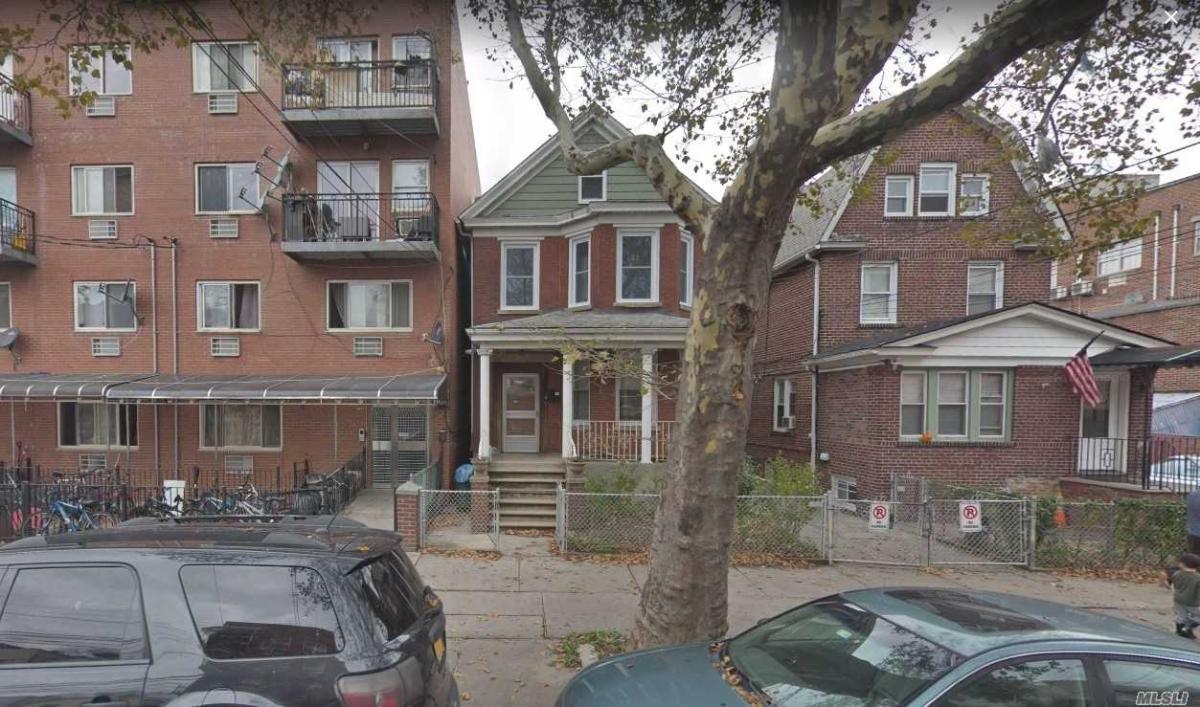 BjdProperty's tweet image. What Does A NYC Property Management Company Do?

bjdpropertymanagement.com/what-does-a-ny…

#NYCPropertyManagement #JobFunctions #Landlords #Tenants #RentCollection #Maintenance