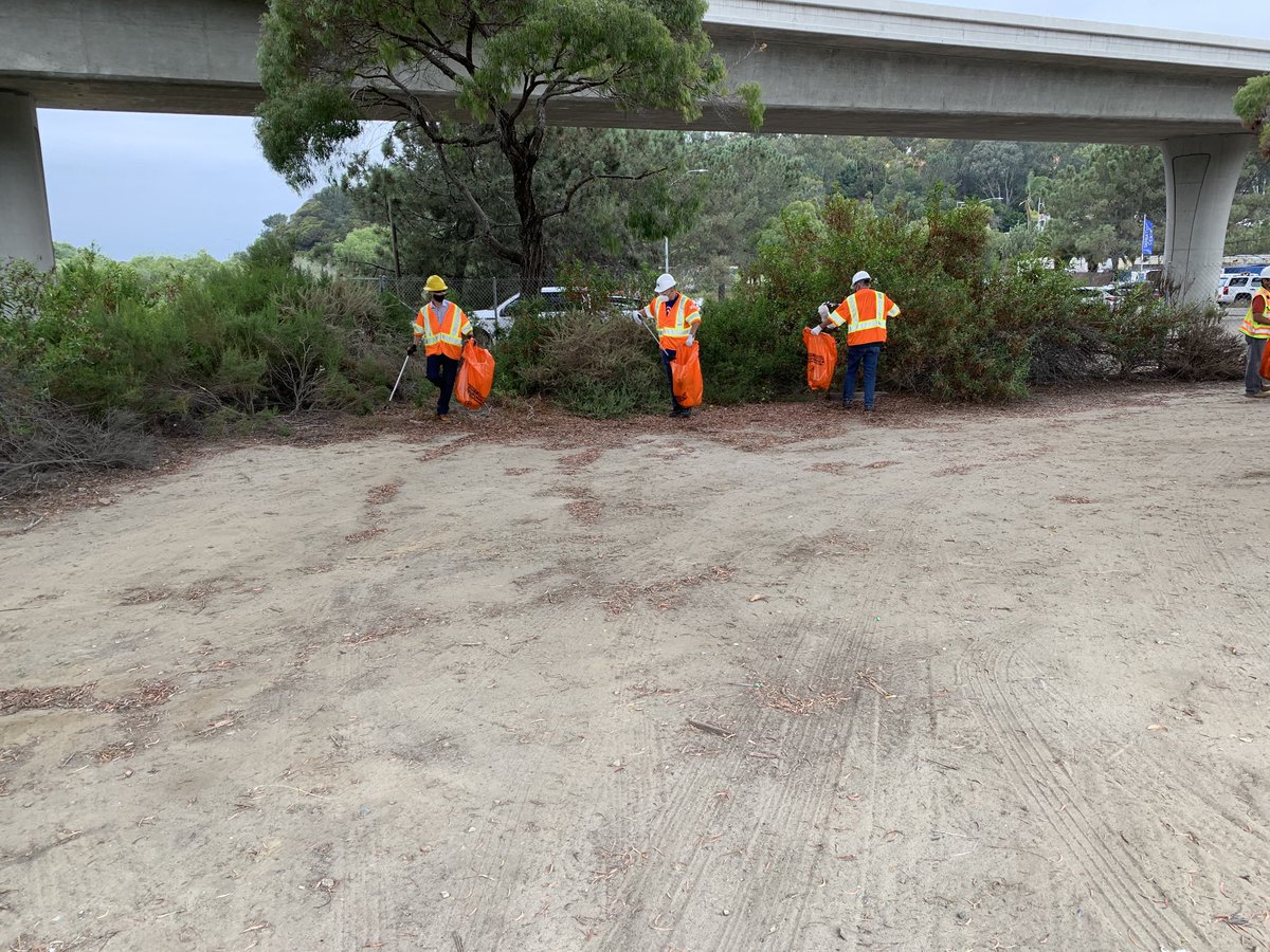 SDCaltrans's tweet photo. Today Caltrans crews are out in force removing litter from the highway. But it will take effort from every Californian to keep it clean. The Only Cure For Litter is YOU. https://t.co/MvlcizuPP4