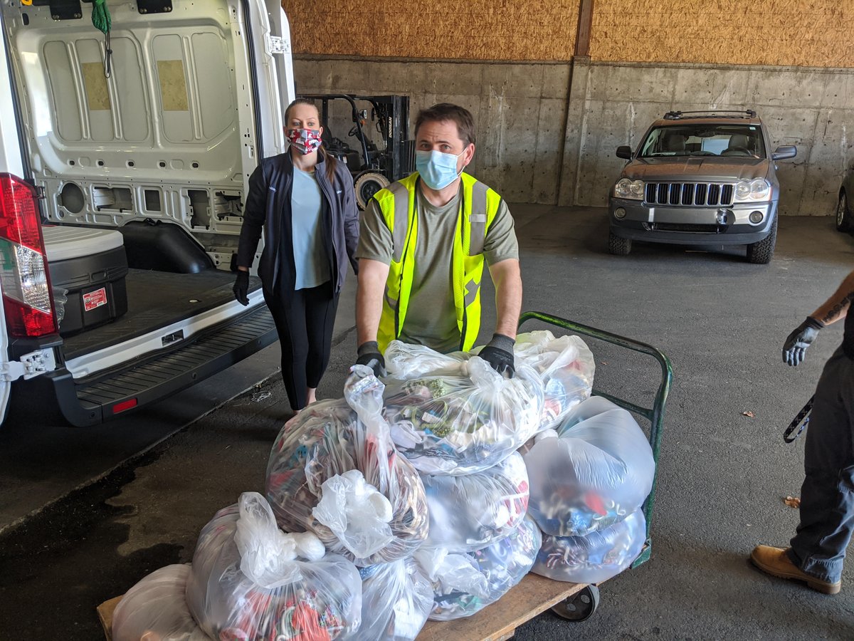 waltgov's tweet photo. The #WAMaskChallenge is an ongoing success with nearly 25,000 mask pledges so far. Part of this success is due to private companies like @UniFirst_Corp who have sanitized thousands of masks at their #Puyallup facility before shipping them to front line workers across the state. https://t.co/mzVHtweIfE
