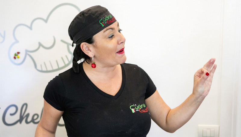 Italian cooking lessons broadcast live by Chef Carmen in Sorrento. Choice of Neapolitan dishes to cook in your kitchen with online 'face to face' assistance from the Chef. 150 minutes of expert advice with a generous measure of humour. Full details at: bit.ly/2YISder