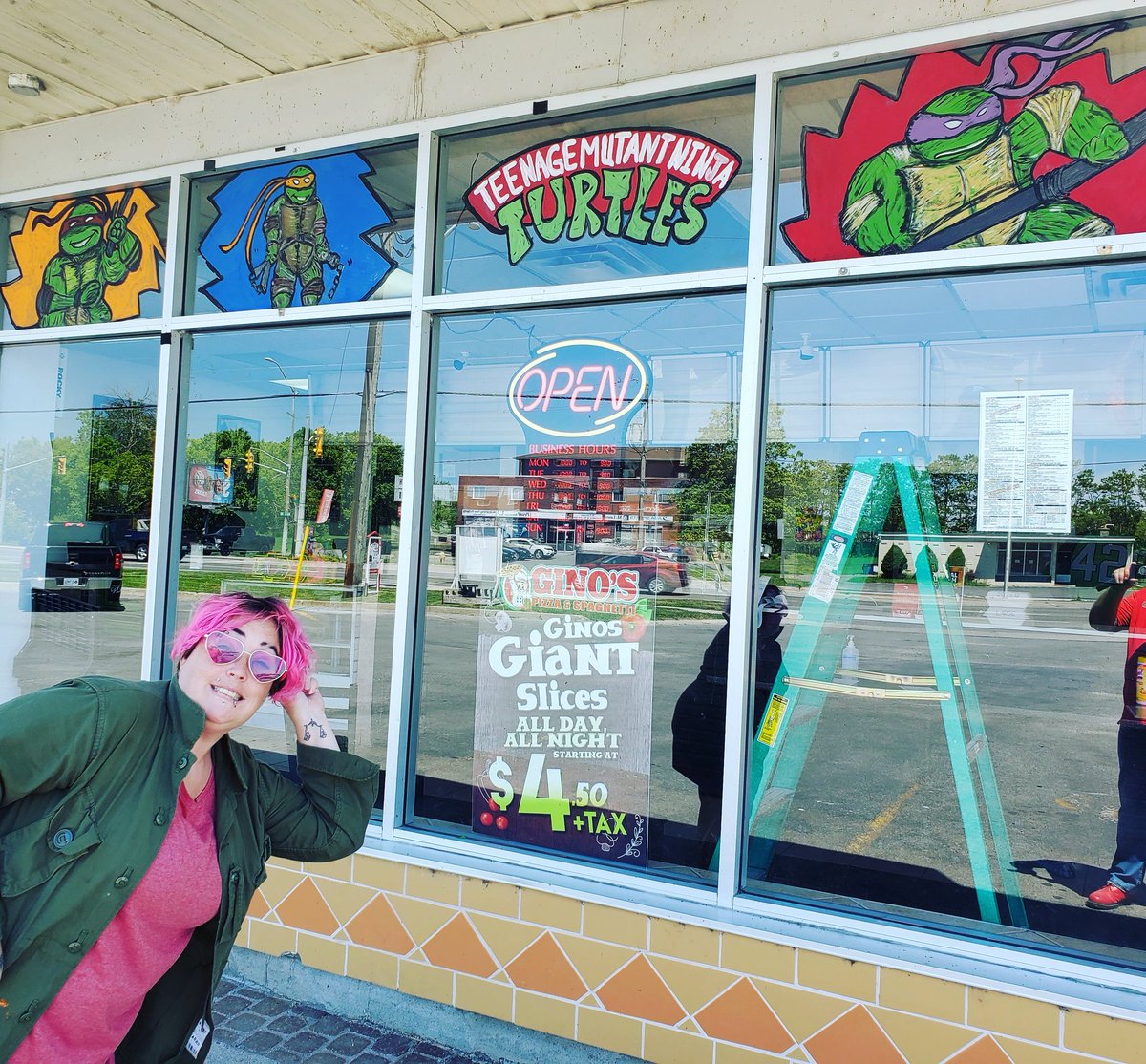 🎨

1 to go.

#ygk #windowart #PisanosOldSchool #tmnt