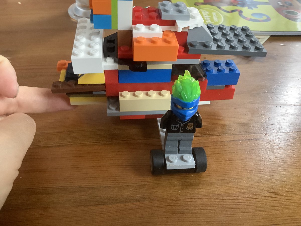 oak_with's tweet photo. @MissBethan1 invention house#onareception# https://t.co/WSDHbtGIt1