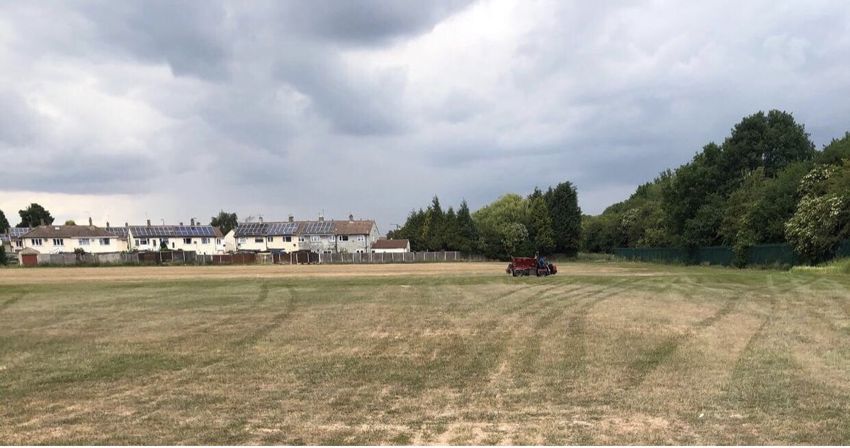 scorpsjfc's tweet photo. From a scorched, dry and bare field to a lush green and healthy one. Great work being done down at Langdale https://t.co/b9kyphZ9SI