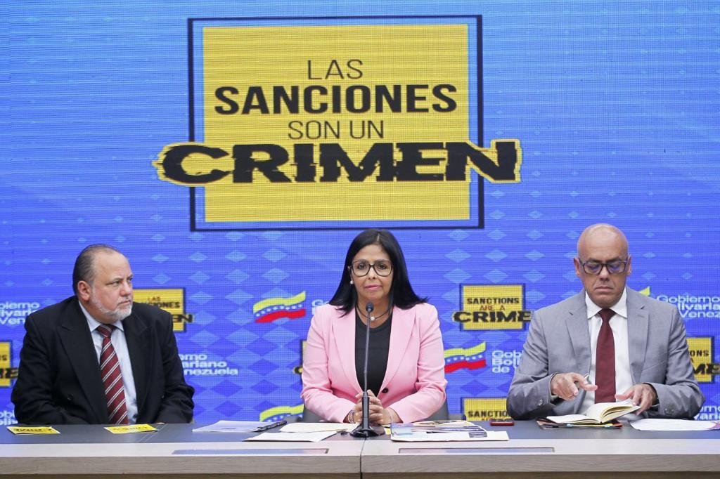 Among the numerous war crimes committed, the damage caused by the White House financial suffocation to millions in other nations should be included, preventing access to medicine and food.Venezuela has taken the lead to denounce this strategy as a crime against humanity.