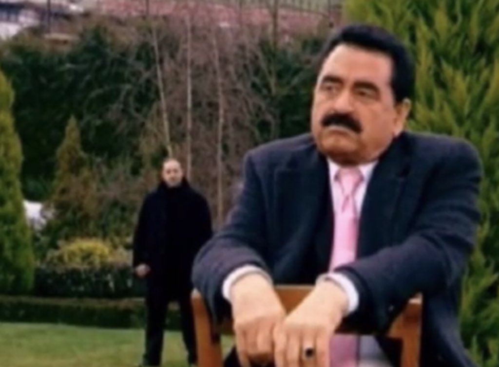 sınavın ertelenmesini bekleyen tayfa anlık
#TurkishStudentsLivesMatter