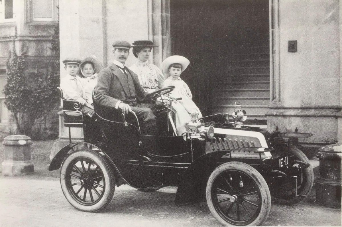 The first motor car in Newmarket was purchased in 1906 by Lucius O'Brien of Dromoland (15th Baron Inchiquin), seen here with his family Donough, Beryl, Ethel and Phaedrig. The car was a De Dion-Bouton, made by a French company that had been making automobiles since the invention